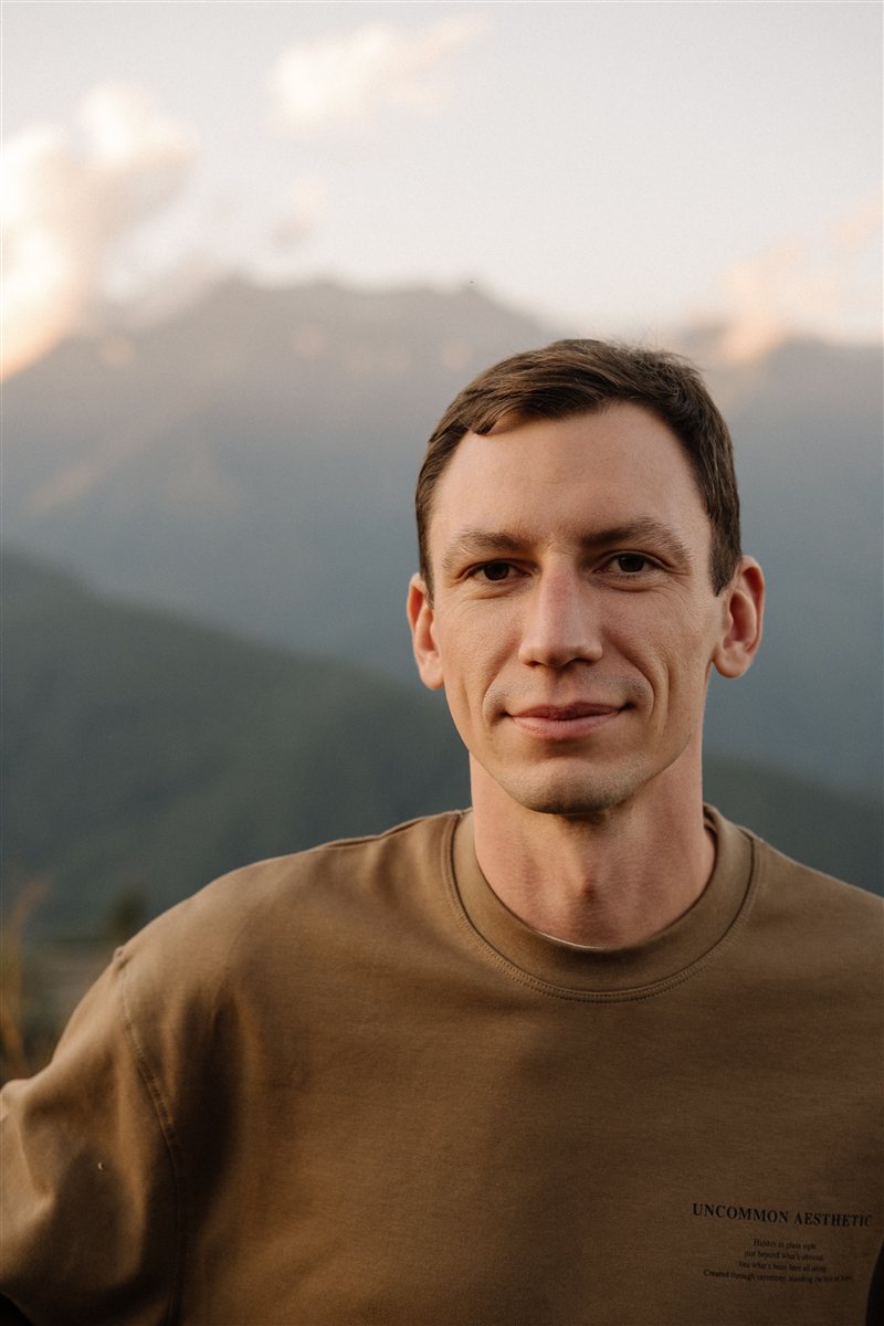 Евгений Тюкаев
